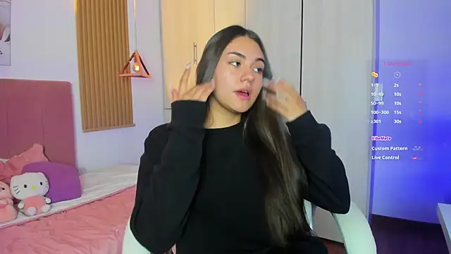 mia nevaeh online show from 12, 10, 2025