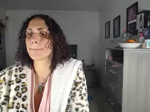 Corina hot online show from 29, 12, 2024