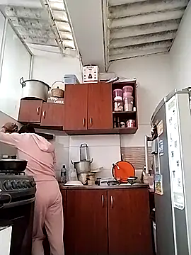 Corina hot online show from 22, 1, 2025