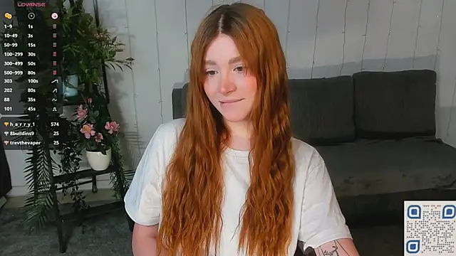 Freckle Diyana online show from 28, 2, 2025