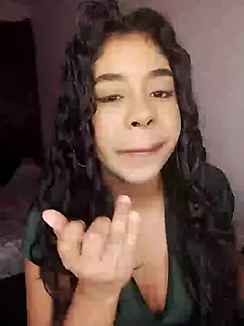 Fanny Klean online show from 14, 9, 2025