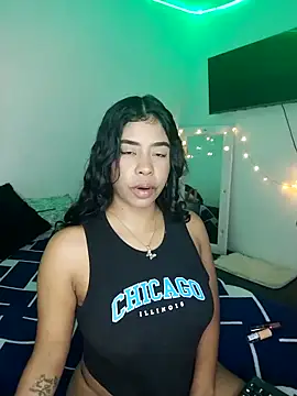 Snapshot of Fanny_Klean chatting on 7, 2, 2026 Fanny Klean online show from 7, 2, 2026