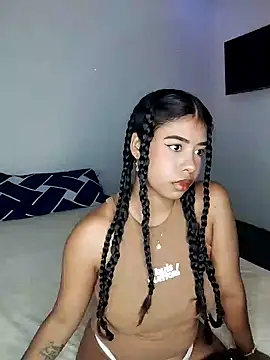 Snapshot of Fanny_Klean chatting on 4, 3, 2026 Fanny Klean online show from 4, 3, 2026