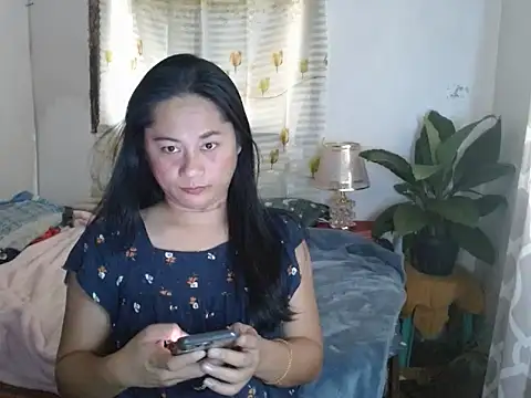 Sweet amberxyz18 online show from 25, 4, 2026