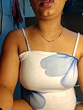 Snapshot of Manpreet_kaur21 chatting on 27, 3, 2026 Manpreet kaur21 online show from 27, 3, 2026