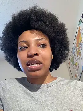 KimiAqua online show from 12, 3, 2025