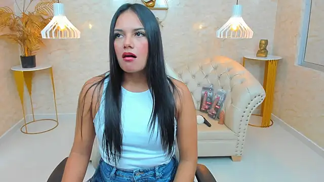 LYA SWEETX online show from 19, 9, 2025