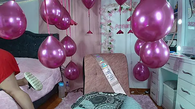 Snapshot of AnnaRosse1 chatting on 18, 9, 2025 AnnaRosse1 online show from 18, 9, 2025