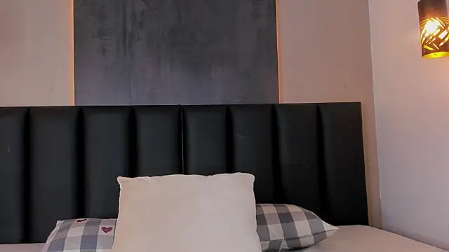 AmyPalmmer online show from 1, 10, 2025