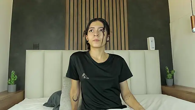 AmyPalmmer online show from 13, 3, 2025