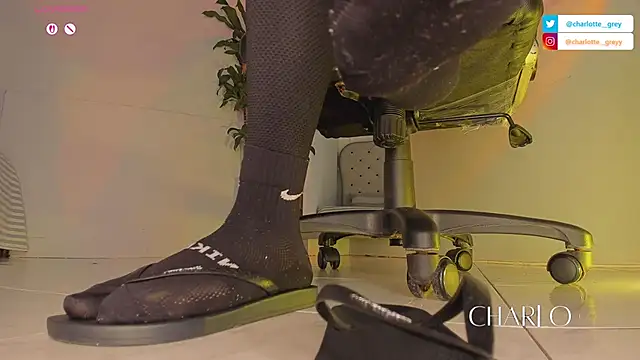 charlotte  grey online show from 8, 11, 2025