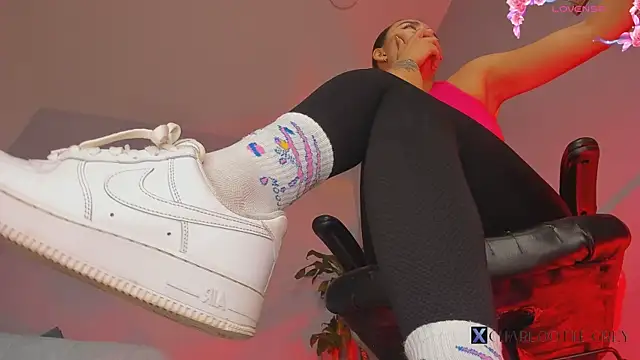 charlotte  grey online show from 1, 6, 2026