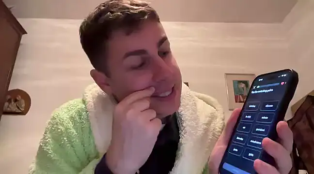 MyStrangeAddiction online show from 12, 12, 2024