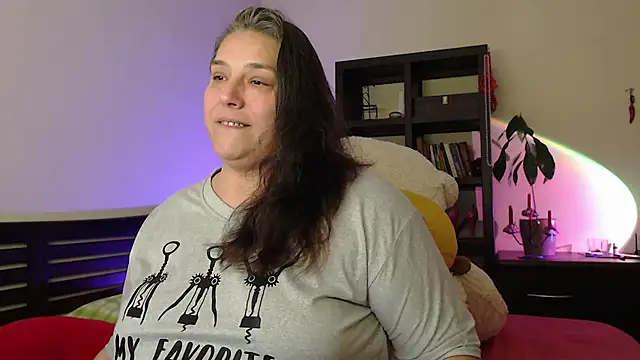 Snapshot of Niter chatting on 11, 3, 2025 Niter online show from 11, 3, 2025