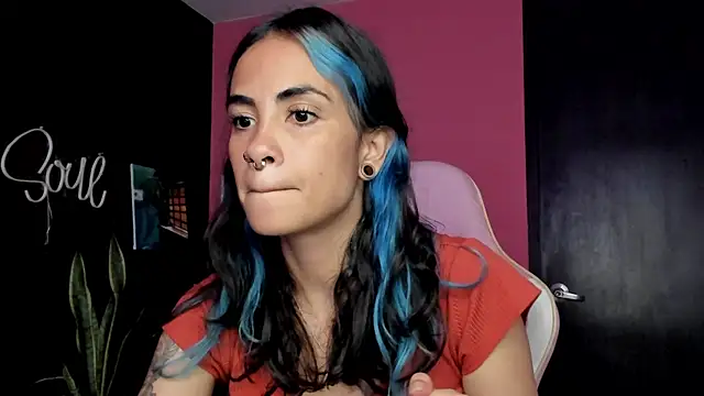 Juanadearco5 online show from 13, 11, 2025