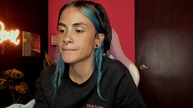 Juanadearco5 online show from 2, 12, 2025