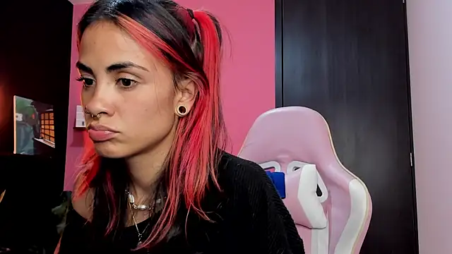 Juanadearco5 online show from 19, 9, 2025