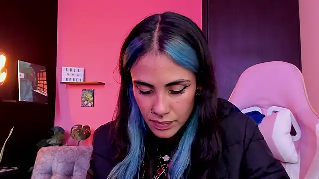 Juanadearco5 online show from 23, 9, 2025