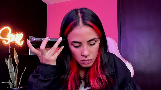 Juanadearco5 online show from 9, 9, 2025