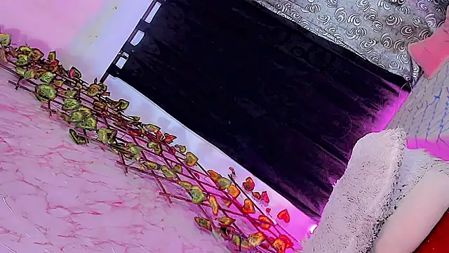 gilbanys 22 online show from 30, 3, 2026