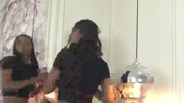 Snapshot of SabrinaDevill chatting on 3, 2, 2026 SabrinaDevill online show from 3, 2, 2026