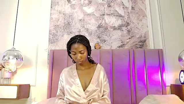 Snapshot of SabrinaDevill chatting on 24, 6, 2026 SabrinaDevill online show from 24, 6, 2026