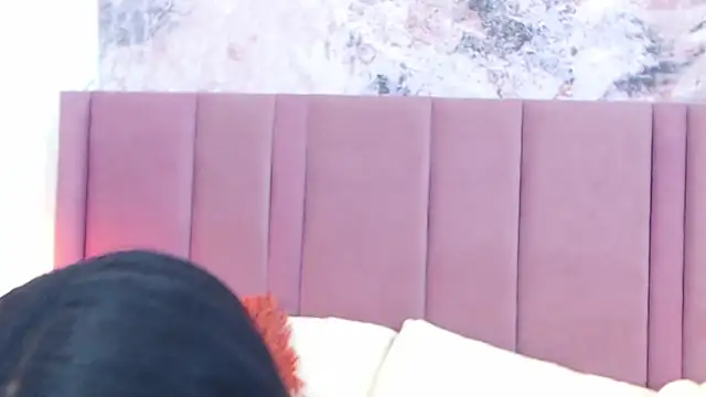 SabrinaDevill online show from 22, 10, 2025