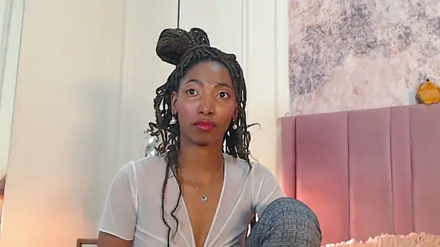 SabrinaDevill online show from 29, 4, 2026