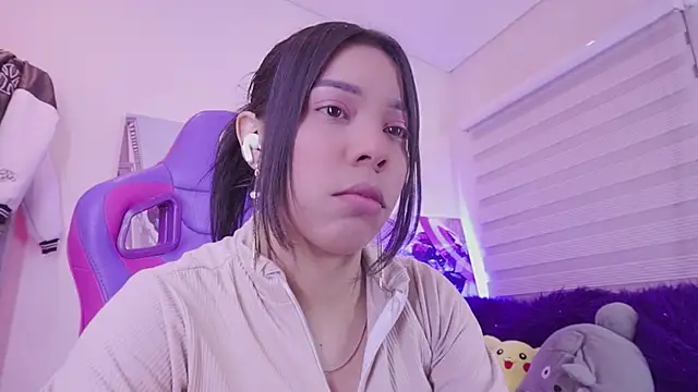 madelyn rose  online show from 29, 4, 2026