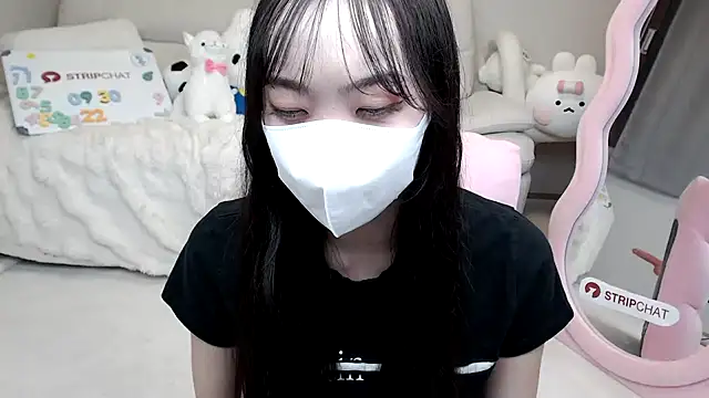 momo room online show from 30, 9, 2025