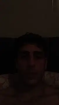 Snapshot of arenn1997 chatting on 15, 2, 2026 arenn1997 online show from 15, 2, 2026