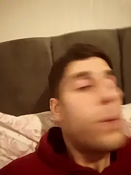 Snapshot of arenn1997 chatting on 8, 2, 2026 arenn1997 online show from 8, 2, 2026