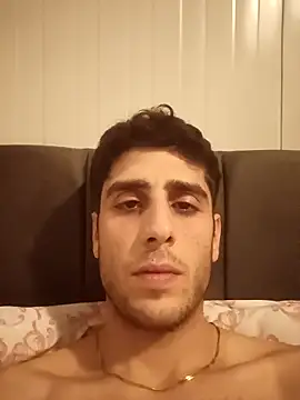 Snapshot of arenn1997 chatting on 11, 2, 2026 arenn1997 online show from 11, 2, 2026