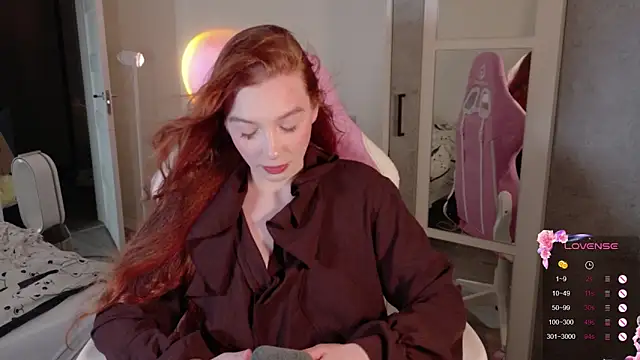 Snapshot of cinnabon_girls chatting on 18, 1, 2026 cinnabon girls online show from 18, 1, 2026