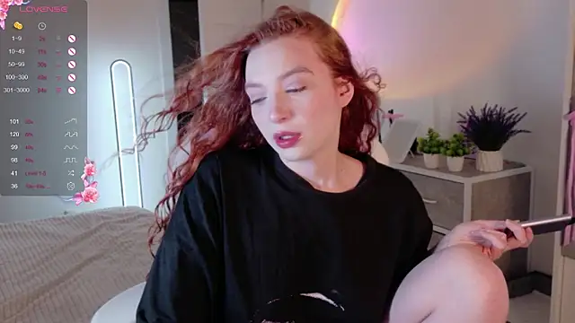 cinnabon girls online show from 12, 10, 2025