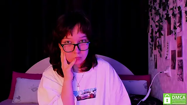 dreamgirllovee online show from 4, 10, 2025