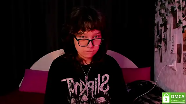 dreamgirllovee online show from 12, 10, 2025