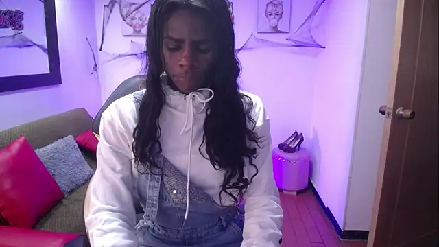 Snapshot of enderlis chatting on 10, 10, 2025 enderlis online show from 10, 10, 2025