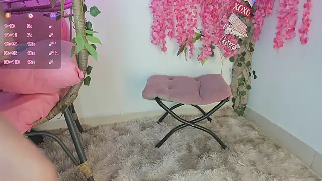 Amy-Skinny online show from 6, 3, 2025