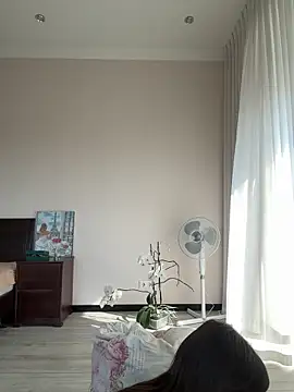 Hott Lolla online show from 20, 9, 2025