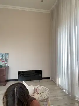 Hott Lolla online show from 21, 10, 2025