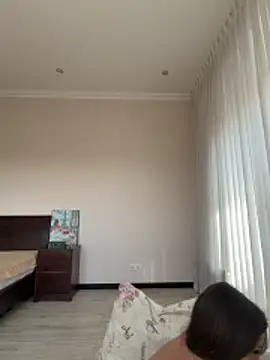 Hott Lolla online show from 9, 2, 2026