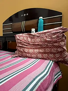 Snapshot of Wild_beast chatting on 11, 9, 2025 Wild beast online show from 11, 9, 2025