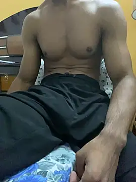 Snapshot of Wild_beast chatting on 14, 11, 2025 Wild beast online show from 14, 11, 2025