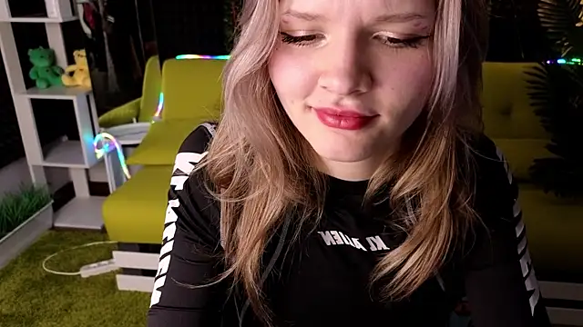 LitaBrom online show from 3, 3, 2025