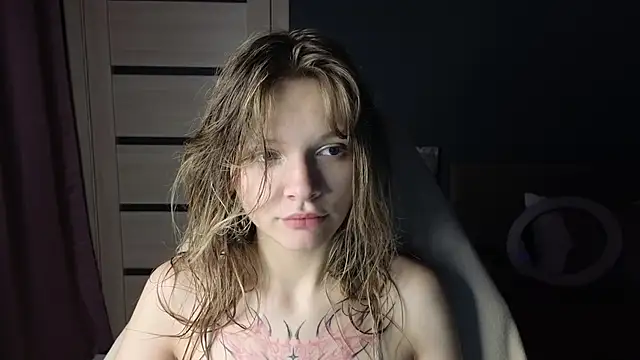 LitaBrom online show from 4, 10, 2025