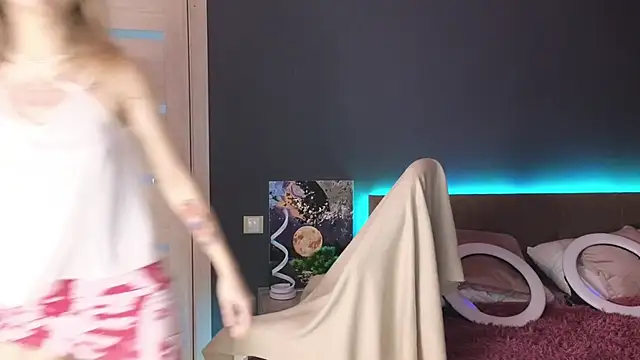 LitaBrom online show from 18, 10, 2025