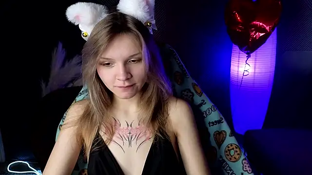 LitaBrom online show from 5, 3, 2025