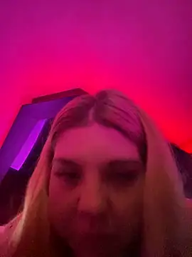 LenaundLeon online show from 11, 3, 2025