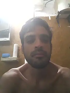 Snapshot of Yop25cm chatting on 14, 2, 2026 Yop25cm online show from 14, 2, 2026